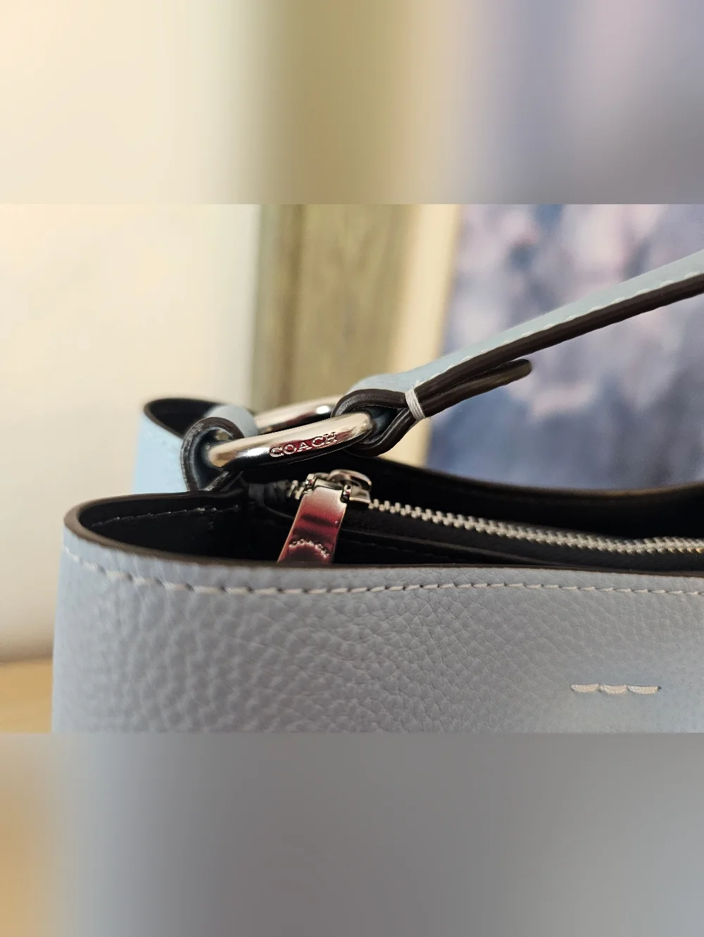 ✨ COACH Small Town Bucket Satchel/Shoulder Purse 💙 (Like New!) - Picture 7 of 16